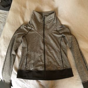 Lululemon size 12 Be Present wise neck jacket